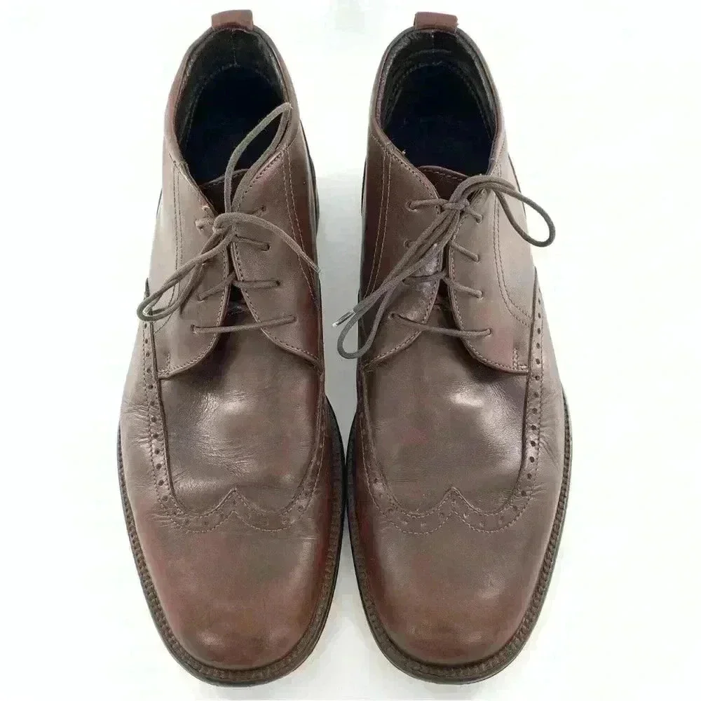 Johnson and Murphy mens chukka boot size 10 brown leather wingtip